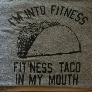 Men’s size large Funny fitness tee.